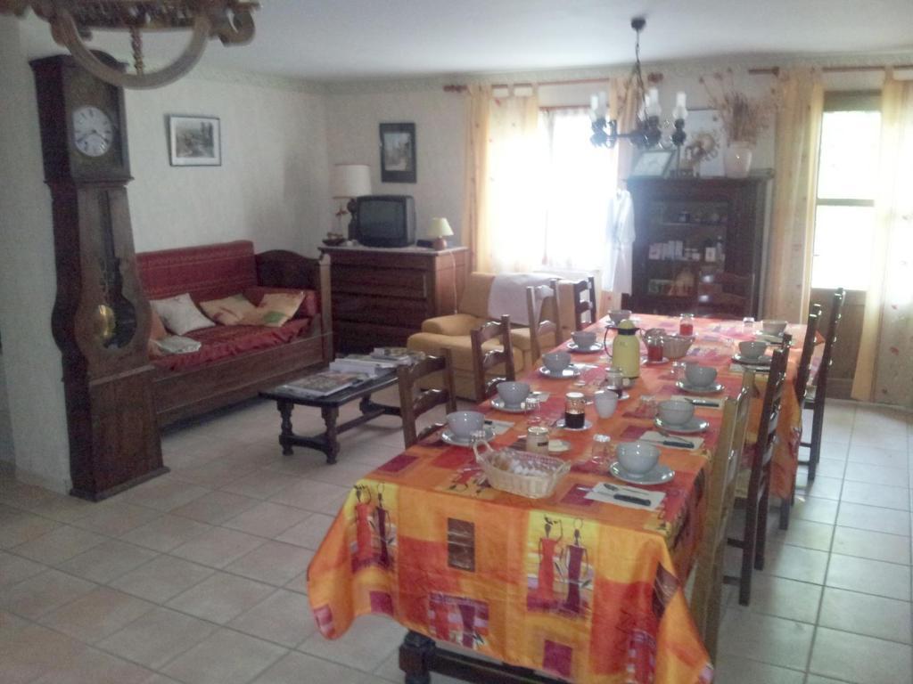 לינה וארוחת בוקר La Vacquerie-et-Saint-Martin-de-Castries Le Relais Des Faisses מראה חיצוני תמונה